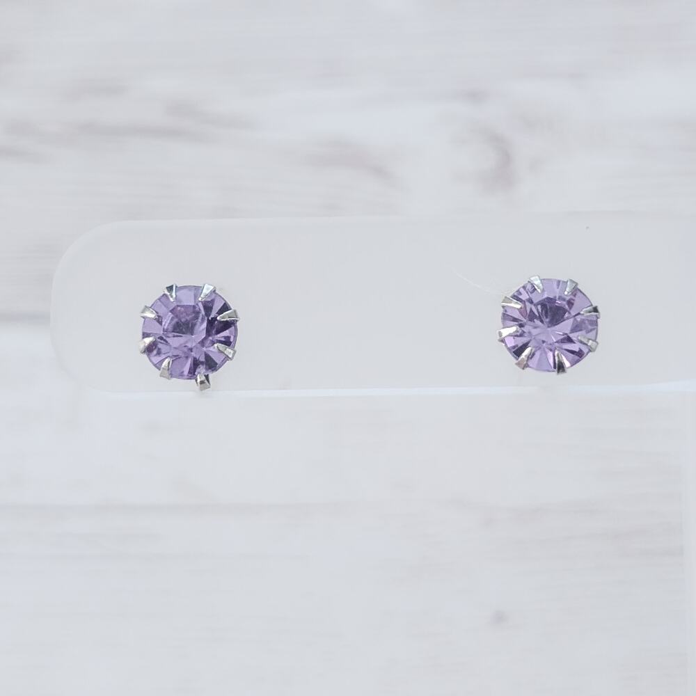 Light Purple Gem Stud Earrings - 3/8"